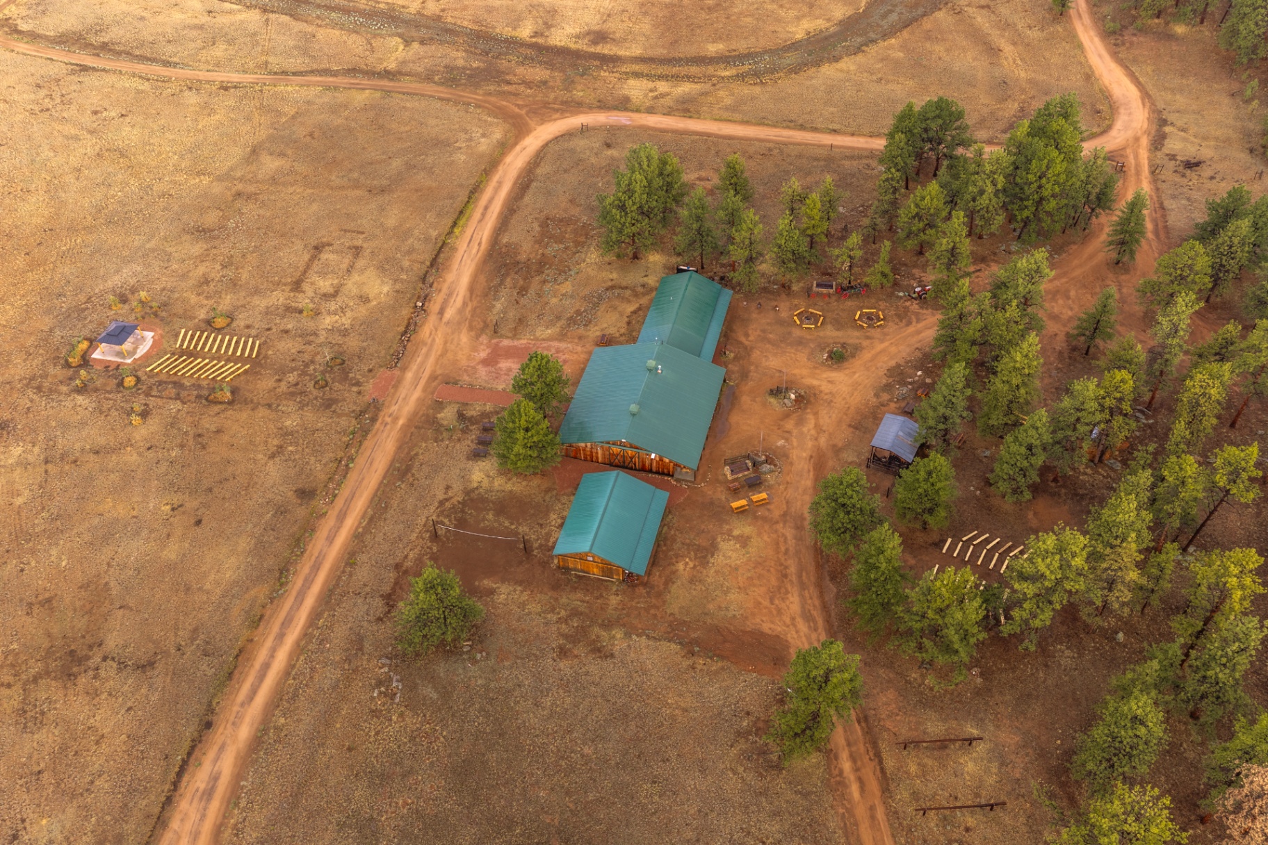 Aerial view of M Lazy C Ranch and the surrounding grounds